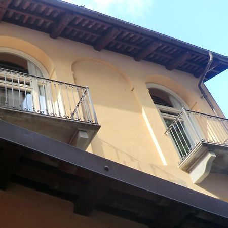 Hotel Boutique Antiche Mura ซาลุซโซ ภายนอก รูปภาพ